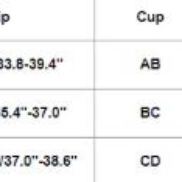 Lace ruffle halter tie bandeau style white bikini - Picture 7 of 7